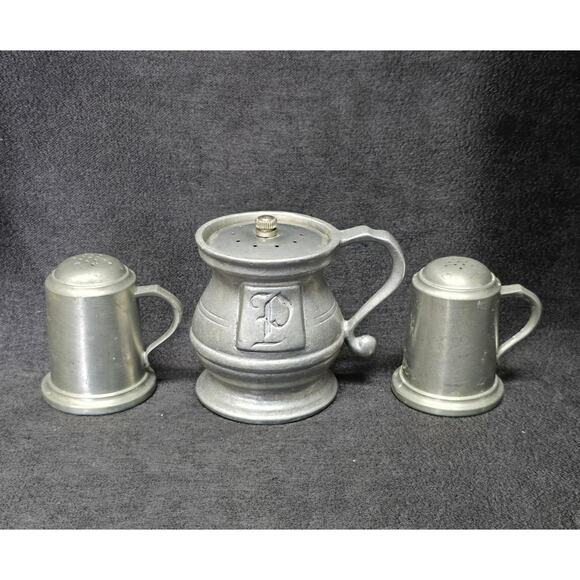 Wilton Armetale Pewter Tavern Pepper & 2 Extra Salt And Pepper Shakers USA - Picture 1 of 11